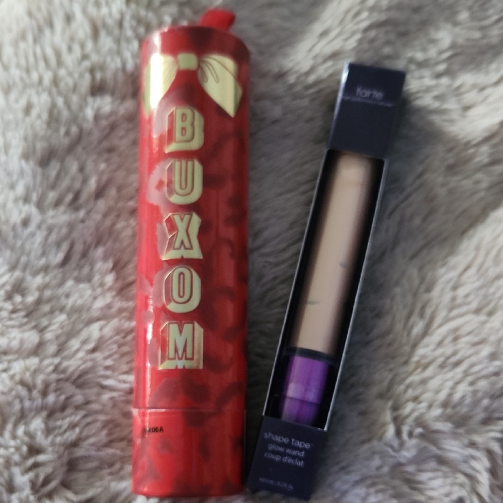 Buxom Red Lipstick and Tarte Concealer Set